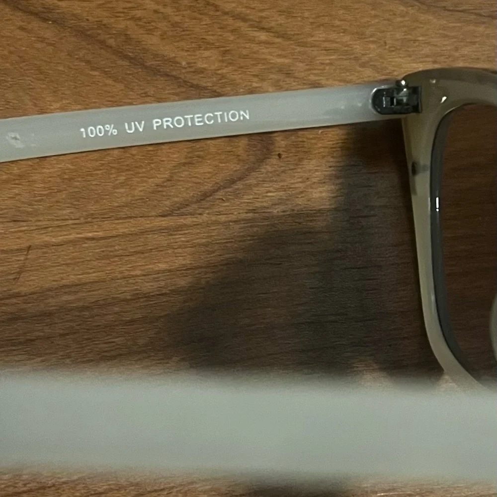 Unbranded Girls white frame sun glasses